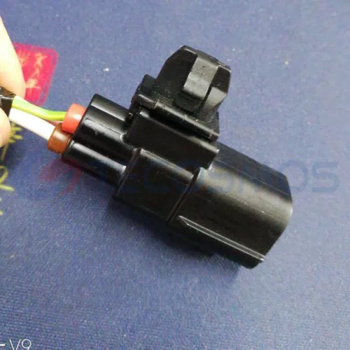 Car Connector For Changan CS75 headlight daytime running light plug with 4 pins CT4-0163G - image 3