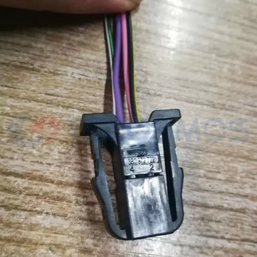 Car Connector For Volkswagen 3b0972722 Small two braids with 4 stitches CT4-0166M - image 2