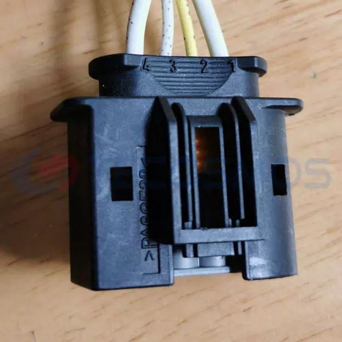 Car Connector For Peugeot For Trumpchi pump plug with 4 pins CT4-0181M - image 2