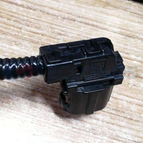 Car Connector For Honda For Toyota plug 8282133690 4 pins CT4-0246M-1 - image 4