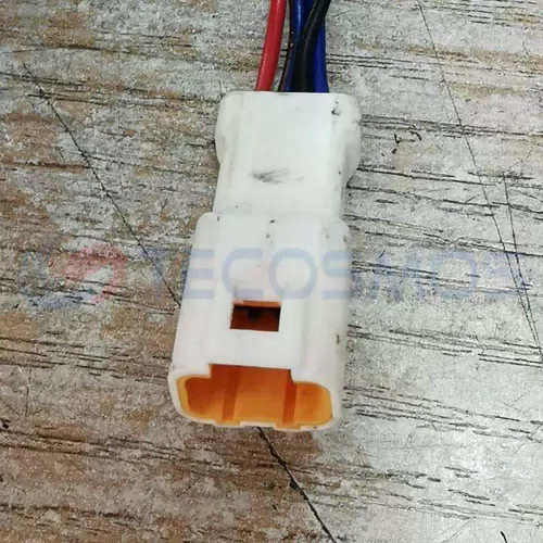 Car Connector For BAIC Huansu front camera and rearview mirror of BAIC Huansu have 4 pins CT4-0251G - image 2