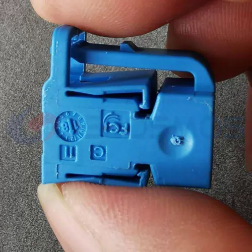 Car Connector For BMW 3 Series For seat motor plug 6901830-04 15076310 4pin CT4-0270M-1 - image 3