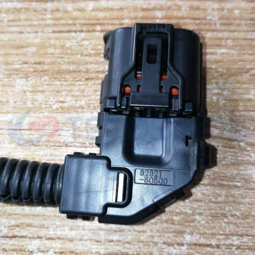Car Connector For Toyota For Air Flowmeter 82821 - 50500 with rear cover and 5 pins CT5-0026M-1 - image 2