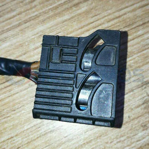 Car Connector For BMW gasoline pump plug 1387190 29632291 6 pins CT6-0014M - image 2
