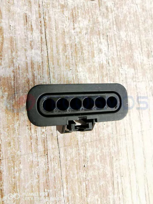 Car Connector For BMW original taillights have six ribbed pins CT6-0016M-2 - image 2