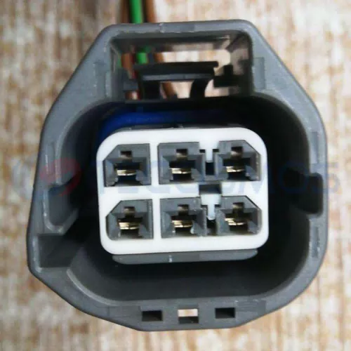 Mazda Car Connector with 6-Pin CT6-0020M-1 One Size Larger Electronic Power Booster Copper Contact Material