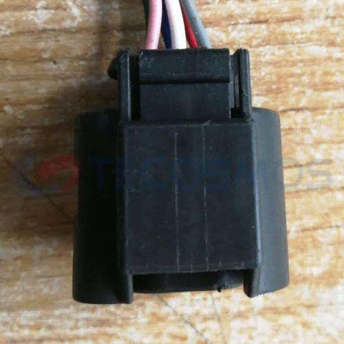 Car Connector For Roewe For Gasoline Pump 6pin CT6-0040M-3 - image 2