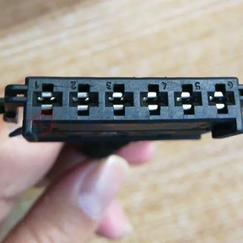 Car Connector For Mercedes-benz For taillight plug 0375453528 6 pins Mercedes - benz For CT6-0097M-1 - image 2