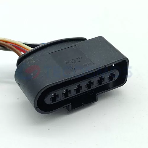 Automobile Waterproof Wiring Harness Connector Plug 1J0973726 - image 5