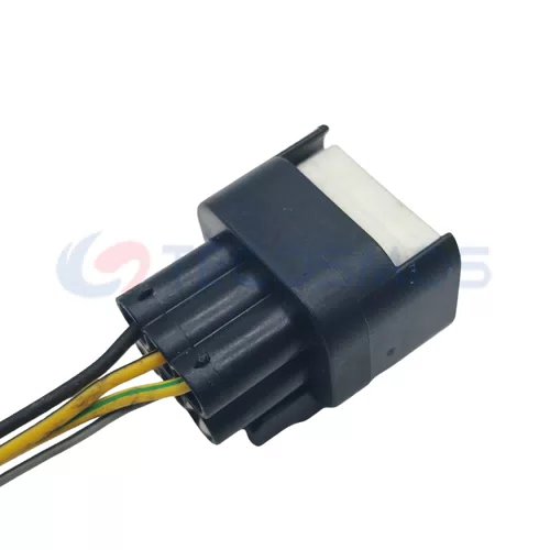Auto Parts Pentium Fog Lights Connector for Car 6-pin Female CT6-0124M - image 5
