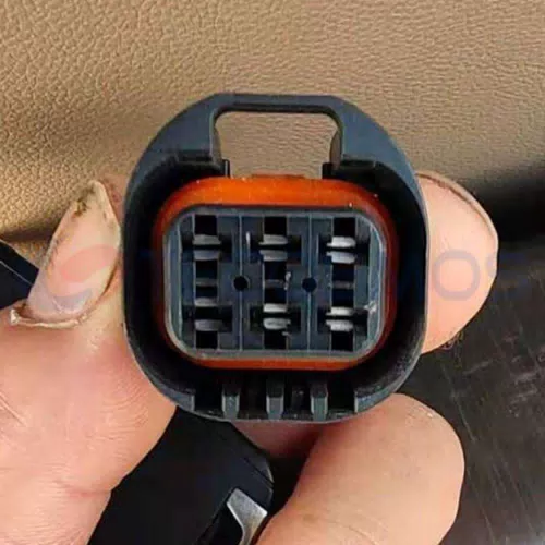 For Buick Car Connector GL8 armrest box plug with 6 pins CT6-0183M