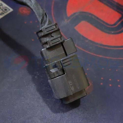 Buick Car Connector GL8 armrest box plug with 6 pins CT6-0183M - image 4