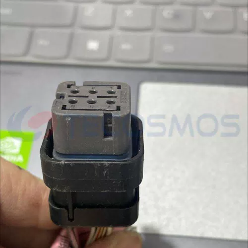 Car Connector For throttle valve has six stitches CT6-0199M-1 - image 3