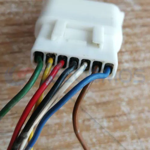 Car Connector For Maserati CEO Radar plug has 7 male pins CT7-0021G - image 4