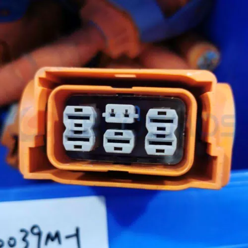 Car Connector For New energy plug with 7 pins CT7-0039M-1