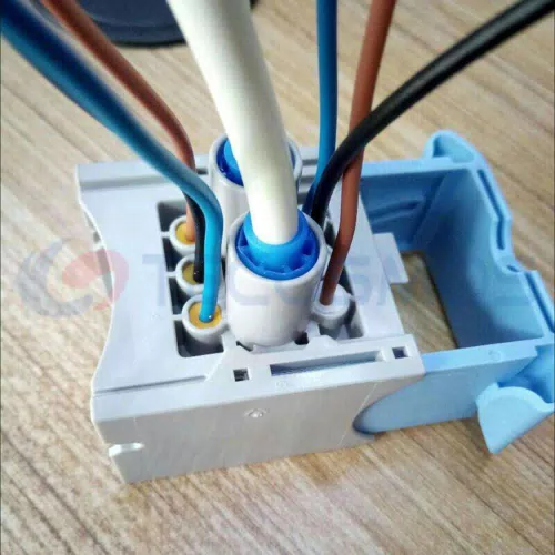 Car Connector For Peugeot start module plug For Land Rover diesel heating module plug 8 pins CT8-0003M - image 3