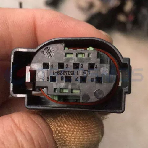 Car Connector For There are only 8 pins on one side of clip CT8-0021M-2 - image 4