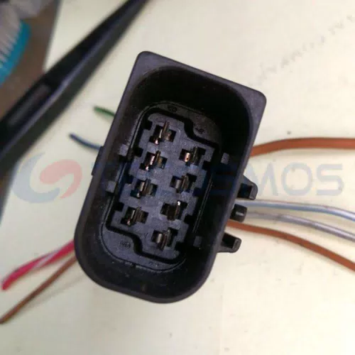 Car Connector For BMW gasoline pump plug has 8 male pins CT8-0075G-1
