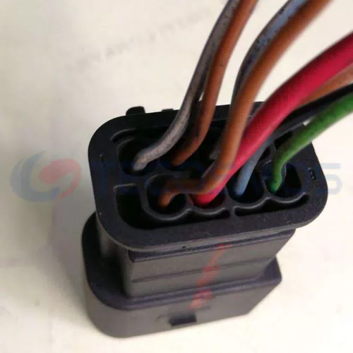 Car Connector For BMW gasoline pump plug has 8 male pins CT8-0075G-1 - image 3