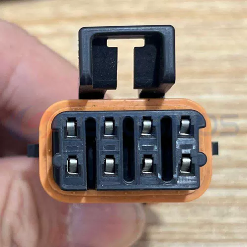 Car Connector For Delphi Black 8pin CT8-0167M