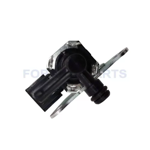 Vapor Canister Purge Solenoid Valve Fit for Nissan 2012-2014 Cube 2013-2018 NV200 2007-2012 Sen-tra 2007-2014 Versa... - image 4