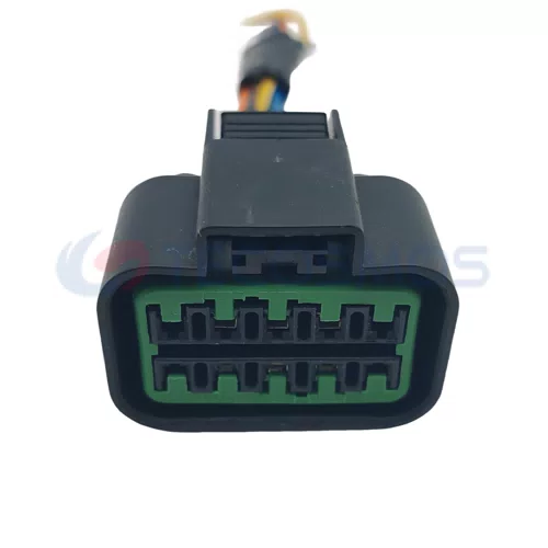 Auto Parts Headlight Connector for Car Female 8- Pin PB625-10027 DJ7103A-2.2-21 CT10-0015M
