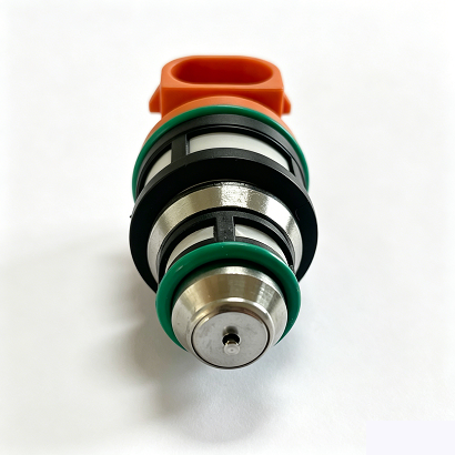 Fuel Injector IWM52300 for Fiat Punto Panda Cinquecento Lancia 0.9-1.4L SPI
