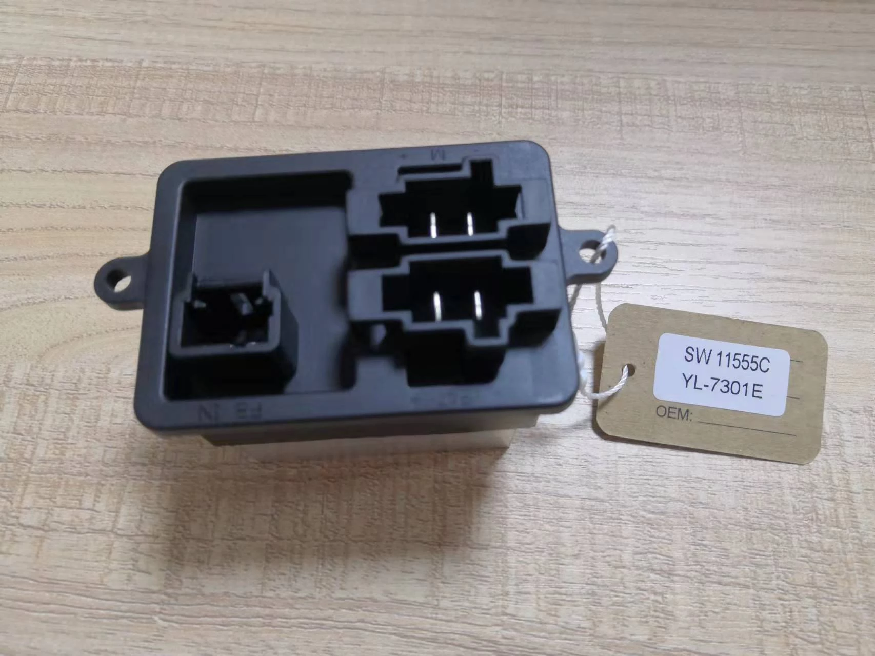 Blower Motor Control Module SW 11555C For  FIAT 500 2012-2019