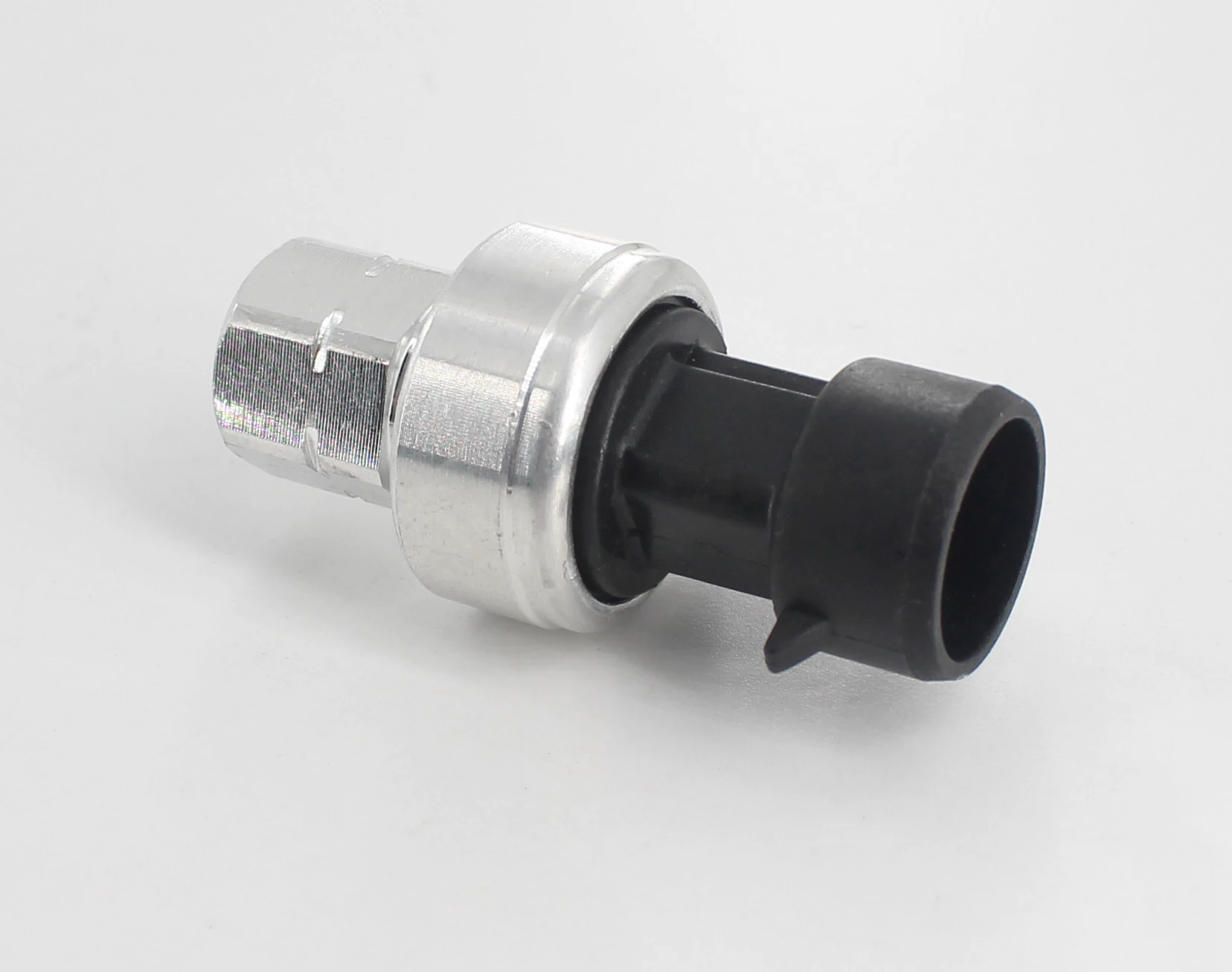 Oil pressure sensor 15-51342 ,6E5Z19D594AA,  8971482280  For GM