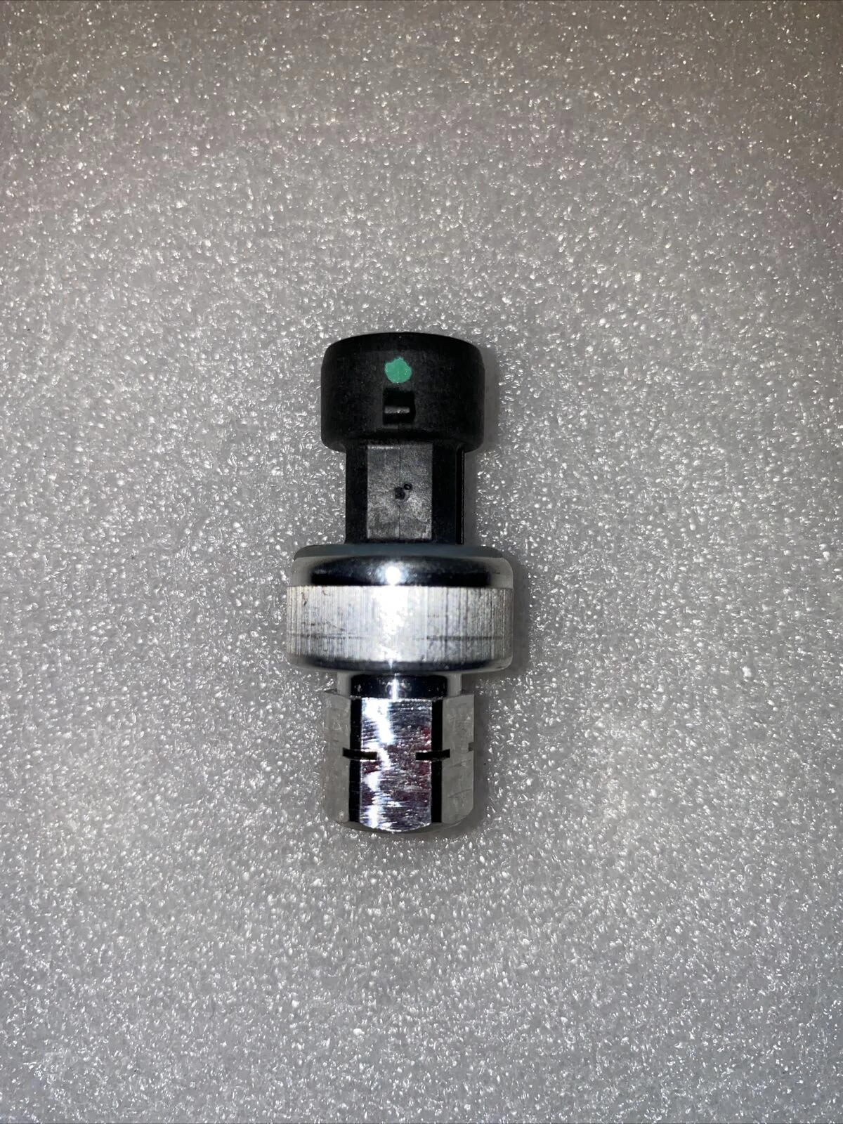 Oil pressure sensor 12CP45-4