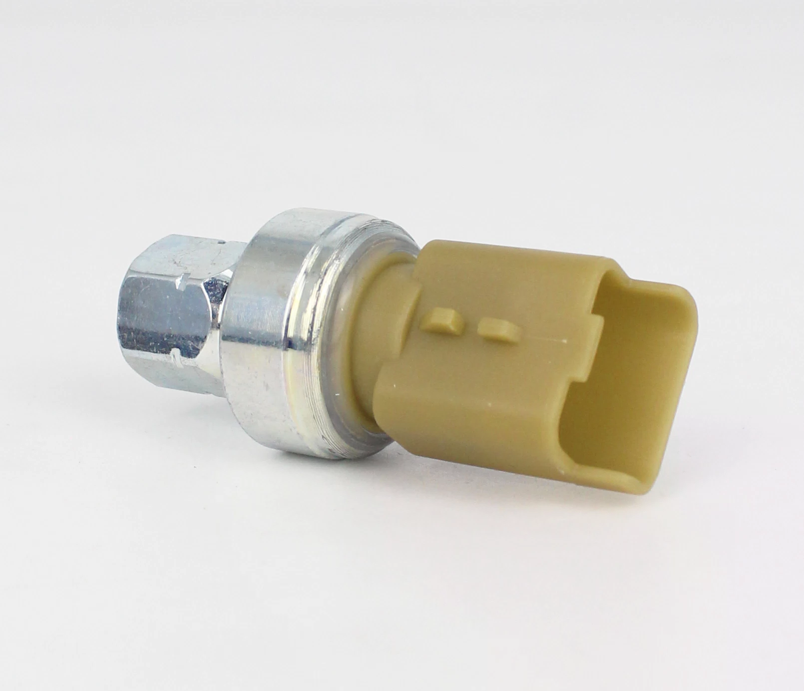 Oil pressure sensor 9653027380  ，
9833078680