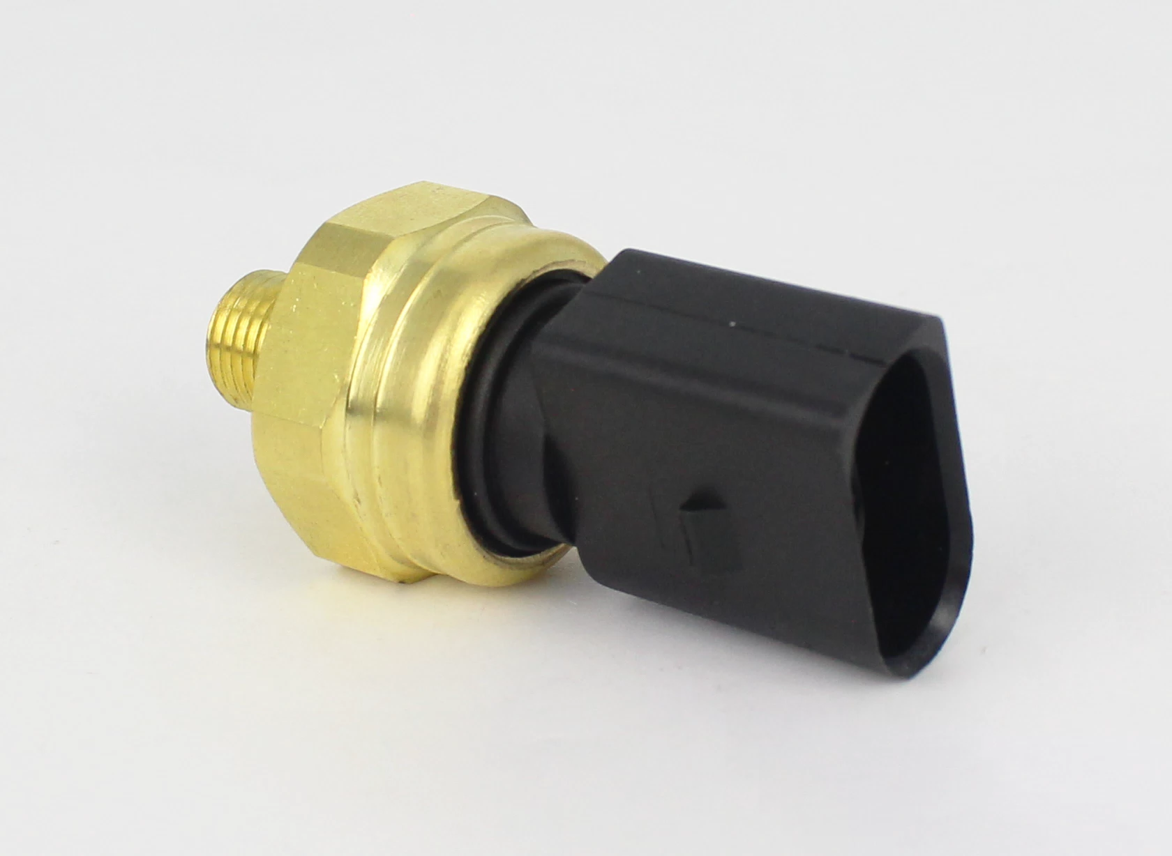 Oil Pressure Sensor  51CP06-03
03C906051A  51CP03-05 
03C129041A 03C129041B 03C133313 03C133313A 03C133313B 06G133201N 06G133313H For For VW Audi A4 A6 Quattro Volkswagen Jetta, for Audi A3 A4 A5 A6 TT Quattro Q5 S5, 2.0L 3.0L 3.2L 4.2, For Volkswagen VW Eos GTI Jetta Passat