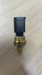 Oil Pressure Sensor 06E906051K  06E906051J
51CP06-04  For Audi A5 S5 8T